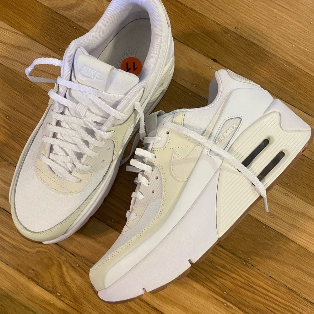 NEW Nike Air Max 90 LV9 White Soft Pearl Gum W